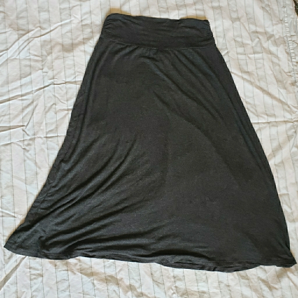 Bobeau Midi A-Line skirt
